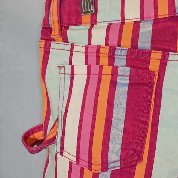 NWT ThereAbouts 5" Midi Shorts Girls 14R Pink Multi Striped Cuffed Hem - Picture 7 of 12
